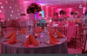 SALLE DE  150.000 PLACES