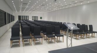 SALLE DE  250.000 PLACES