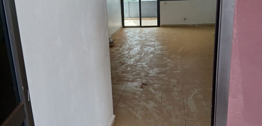 APPARTEMENT 04 PIECES