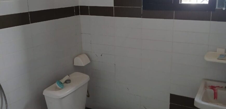 APPARTEMENT 04 PIECES