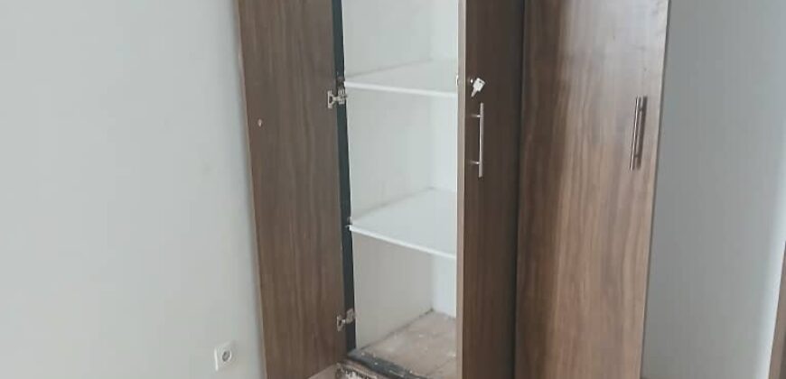 APPARTEMENT 04 PIECES