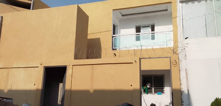 APPARTEMENT 4 PIECES | Rez-de-chaussée