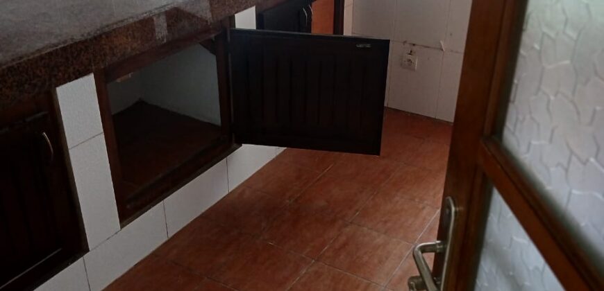 APPARTEMENT 4 PIÈCES